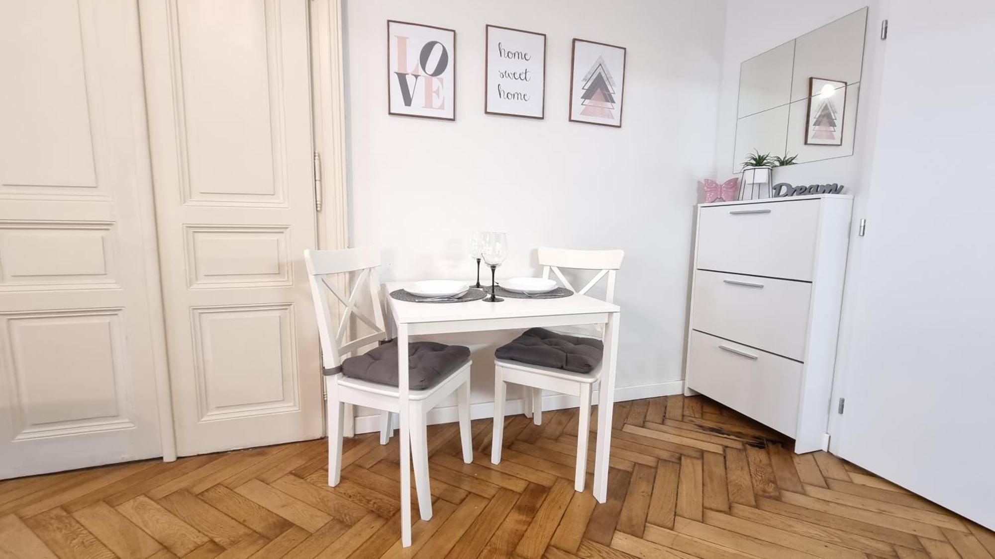 Finnem Rentals Florenc Prague Exterior photo