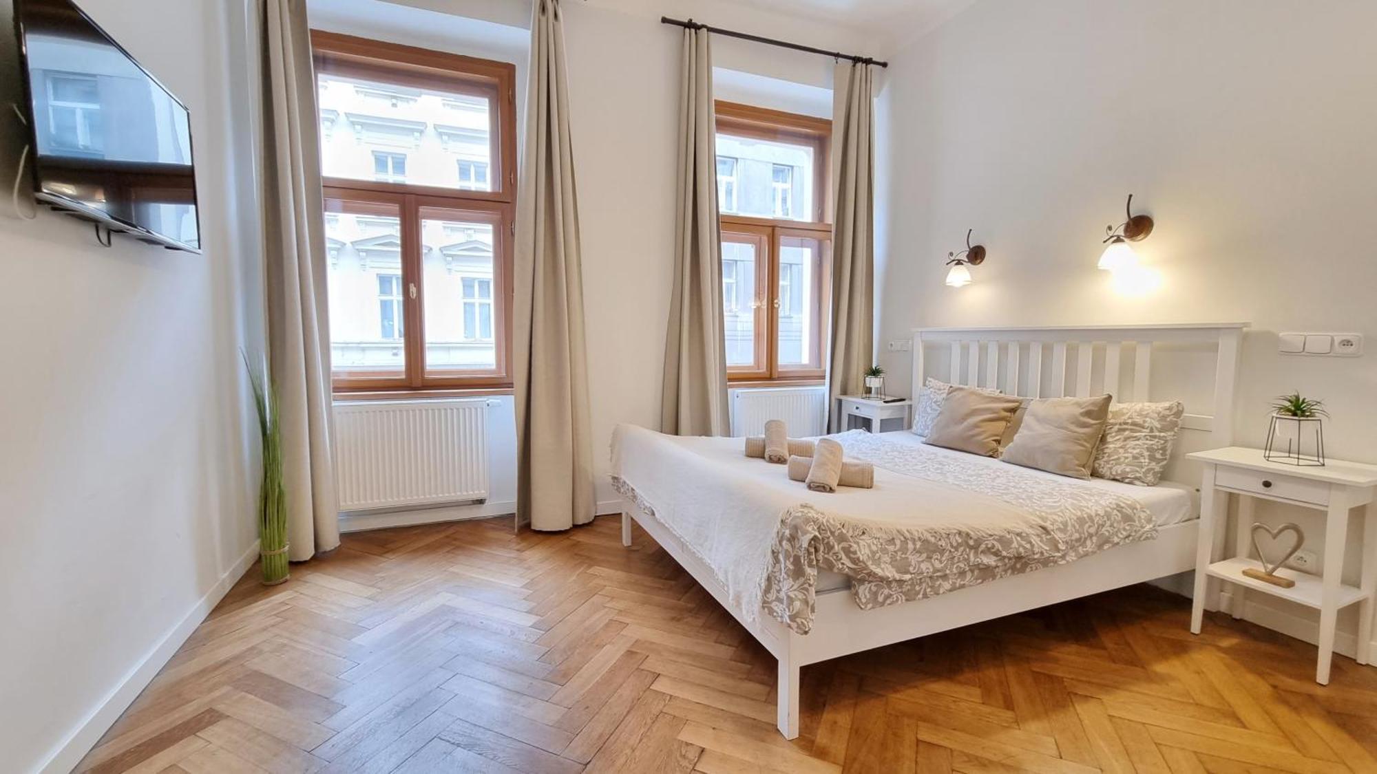 Finnem Rentals Florenc Prague Exterior photo