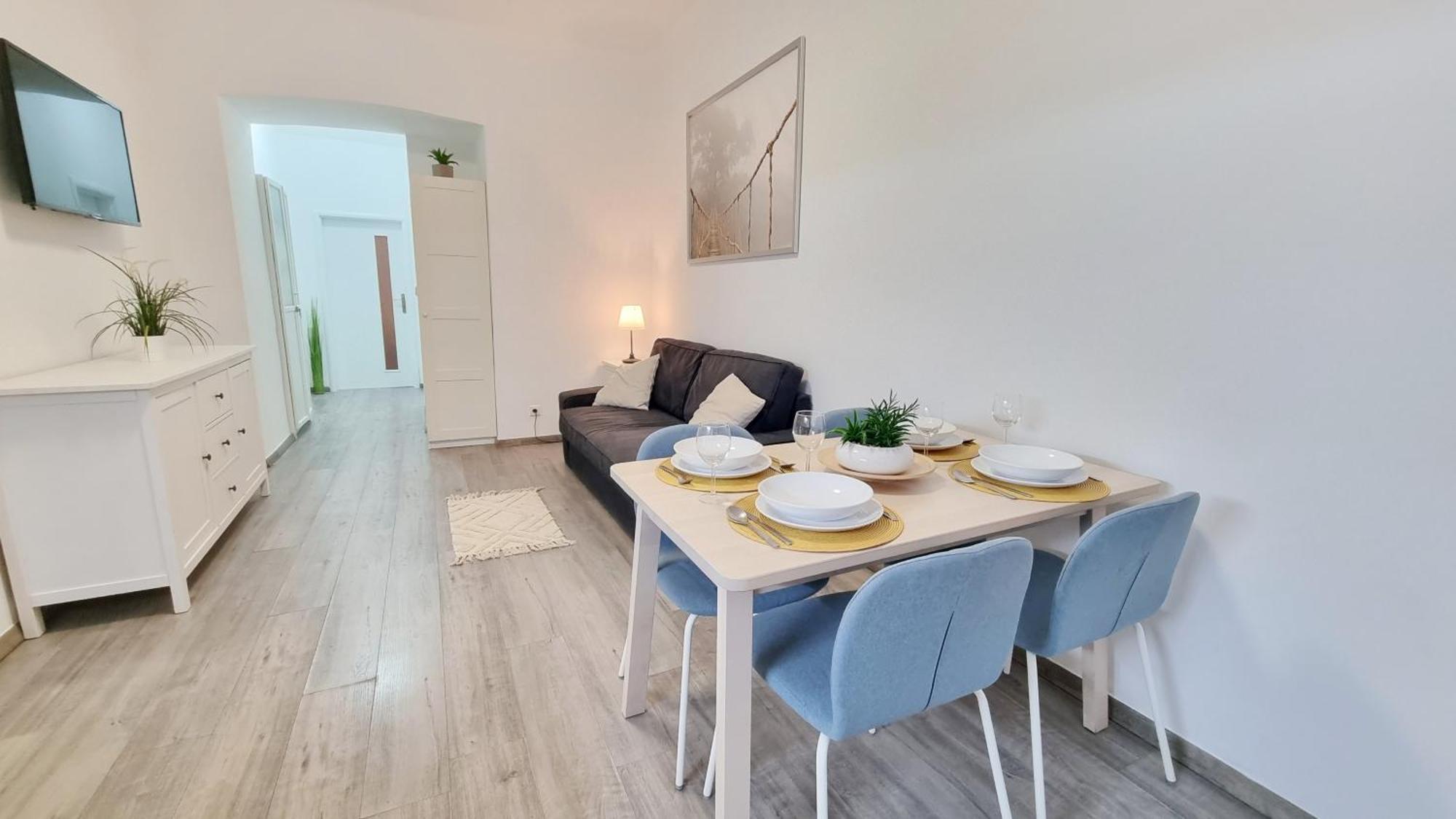 Finnem Rentals Florenc Prague Exterior photo